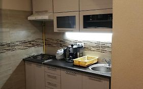 Adel Apartman